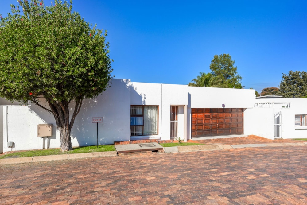 Cluster sold in Paulshof - FW1701206 Cluster sold in Paulshof - FW1701206