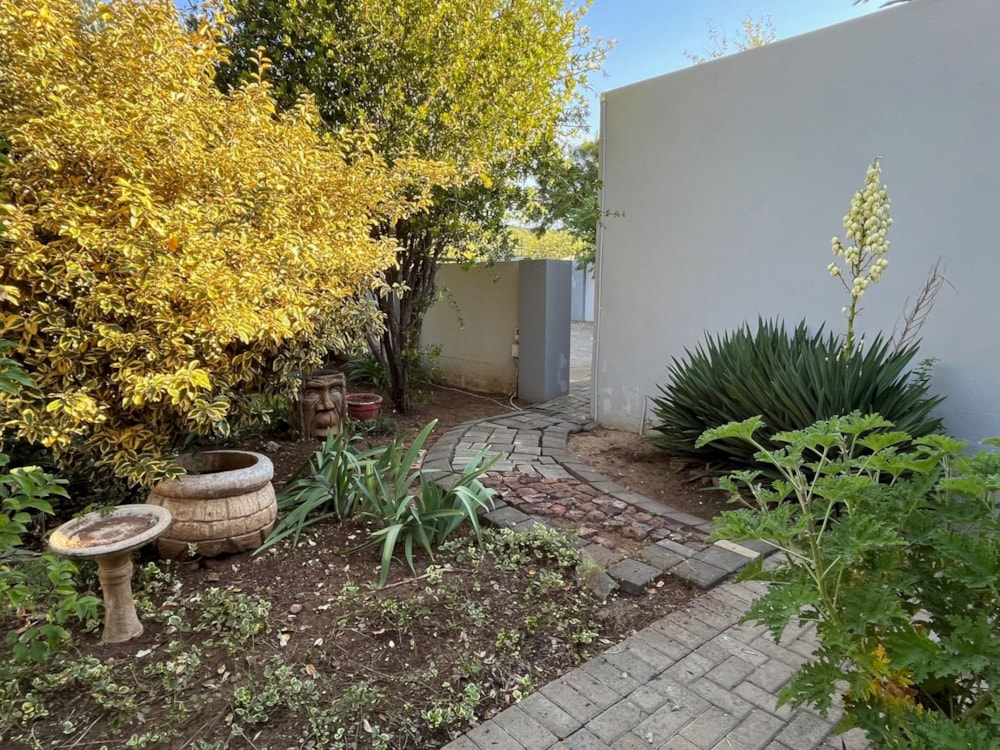 House for sale in Bayswater - 1BX1656794