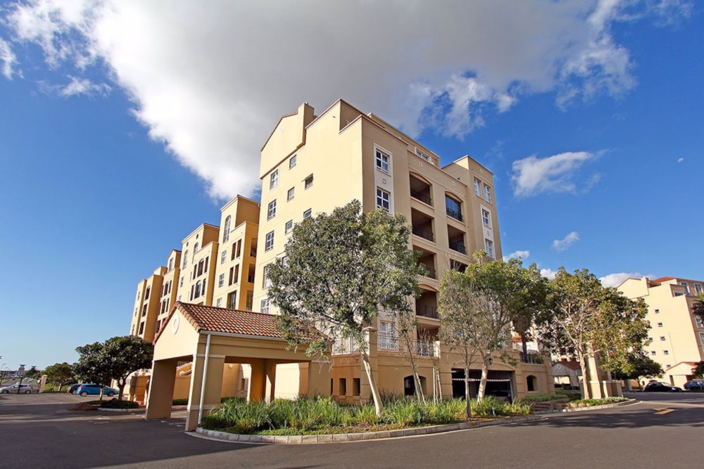Apartment to rent in Century City - 1TV1745589