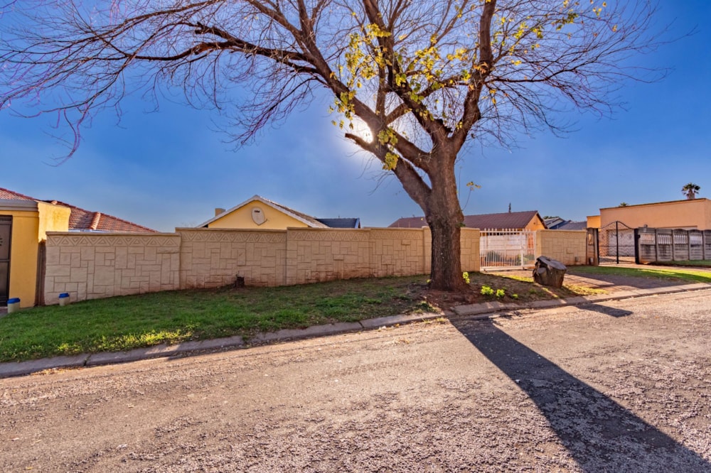 House for sale in Dalpark Ext 6 - 1BJ1658971