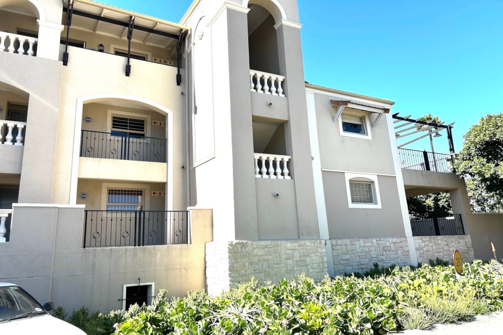 Apartment let in Century City - 1TV1698393