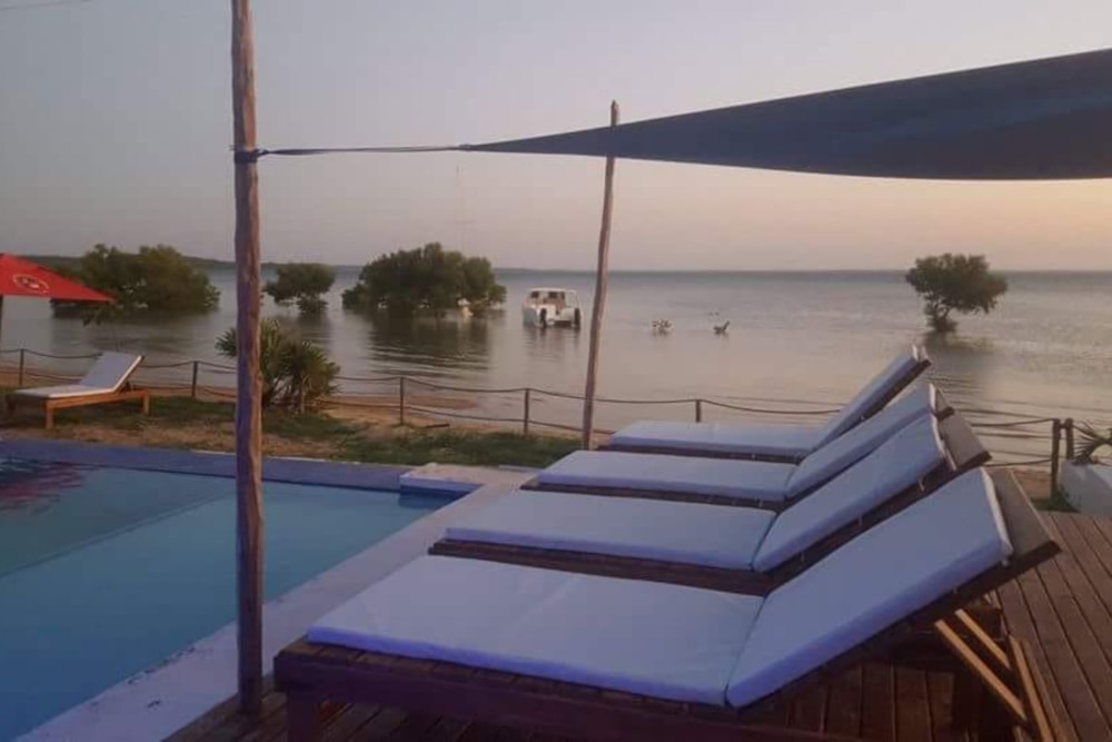 Beach resort for sale in Praia da Barra, Mozambique - 3MQ1659429