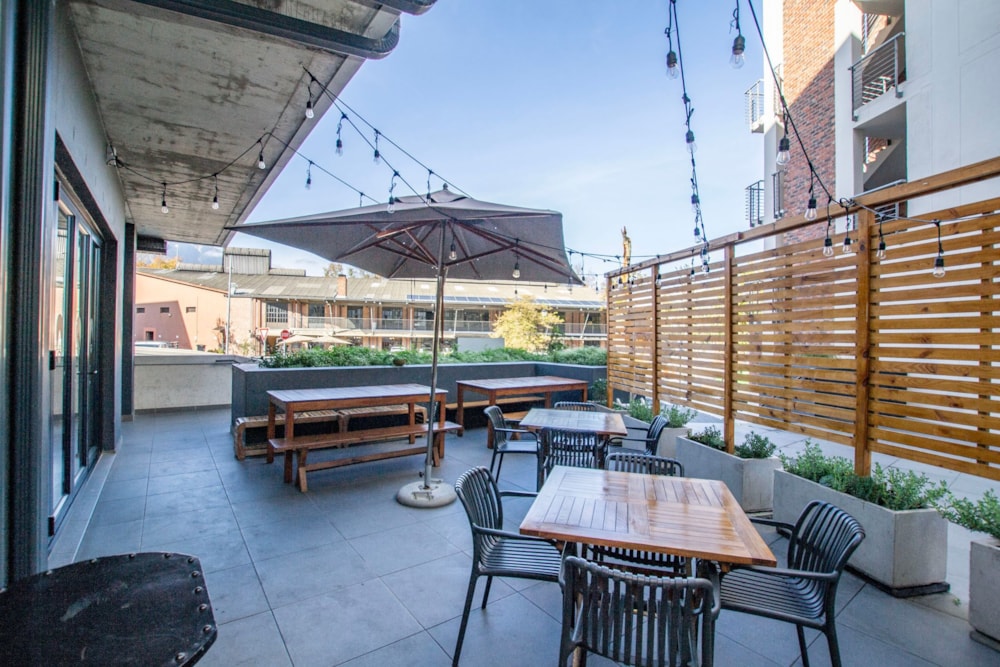 Commercial restaurant for sale in Onder Papegaaiberg - ST1611189 Commercial restaurant for sale in Onder Papegaaiberg - ST1611189