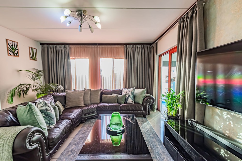 Double-storey house for sale in Brooklands Lifestyle Estate - CN1738002