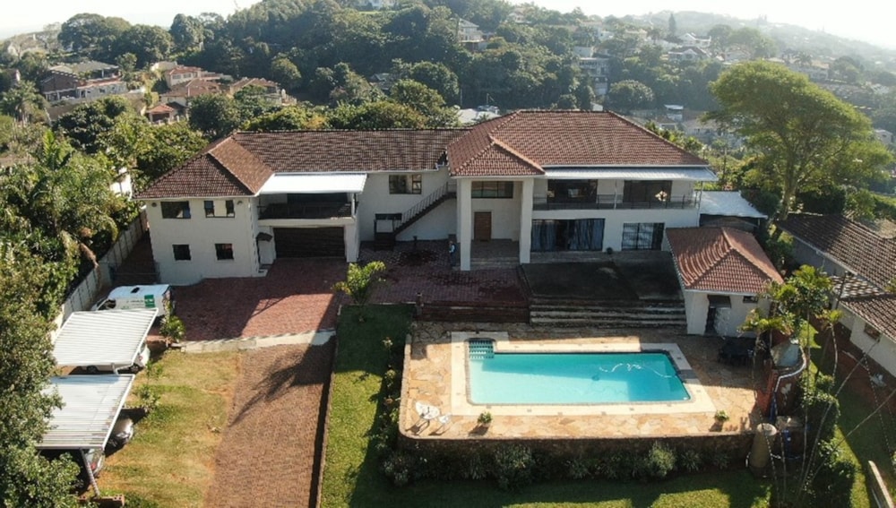 Penthouse apartment let in Durban North - 1ND1707127 Penthouse apartment let in Durban North - 1ND1707127