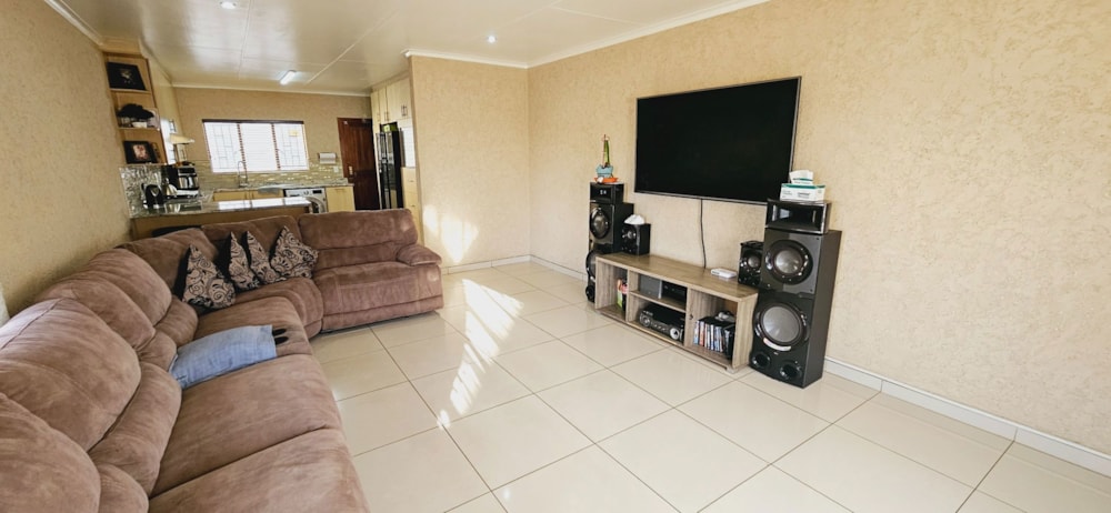 House for sale in Sonneveld - 1BJ1695125 House for sale in Sonneveld - 1BJ1695125