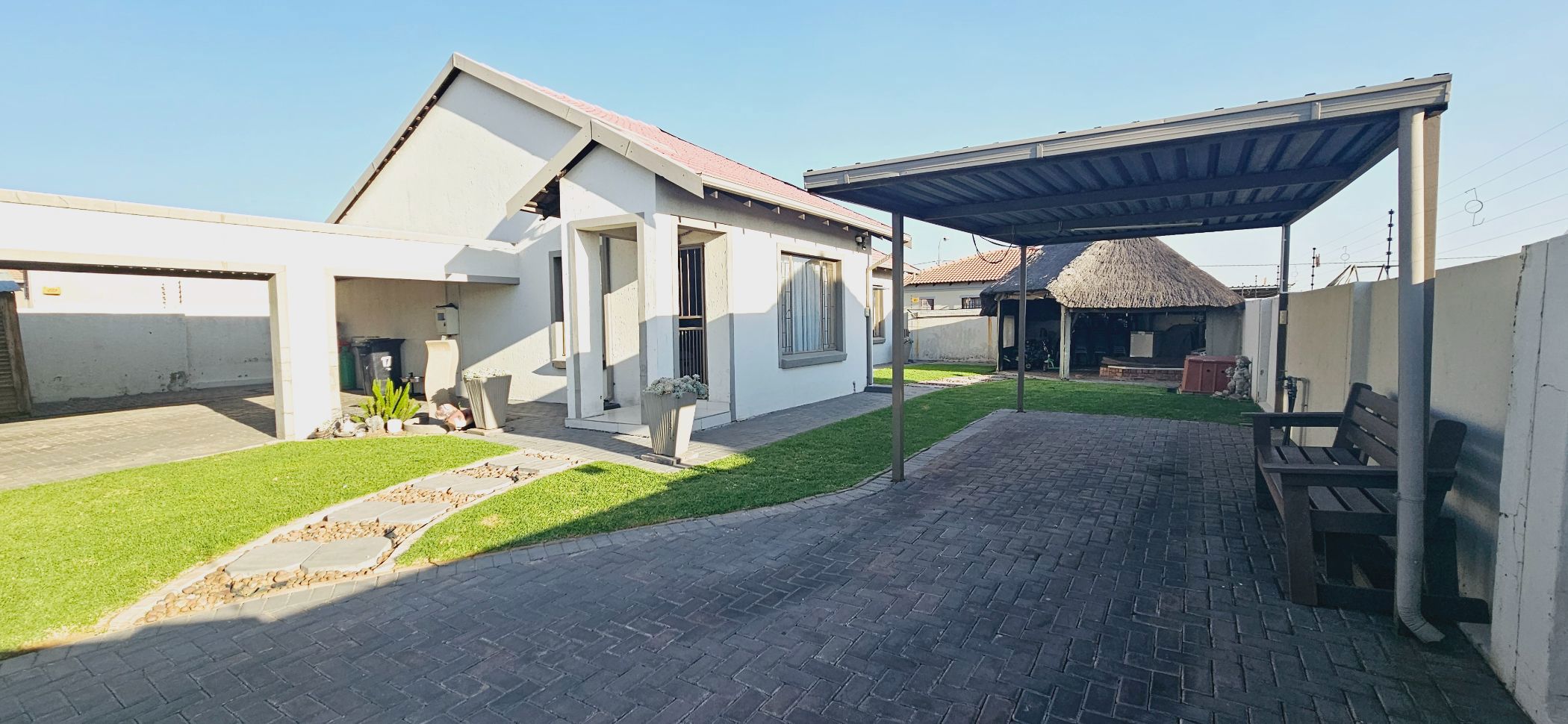 House for sale in Sonneveld - 1BJ1695125