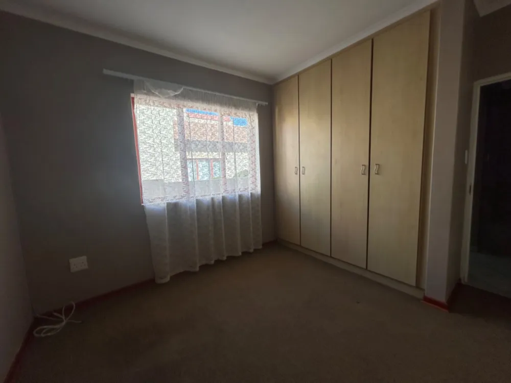 Townhouse for sale in Hillcrest, Kimberley - 1KJ1712124 Townhouse for sale in Hillcrest, Kimberley - 1KJ1712124