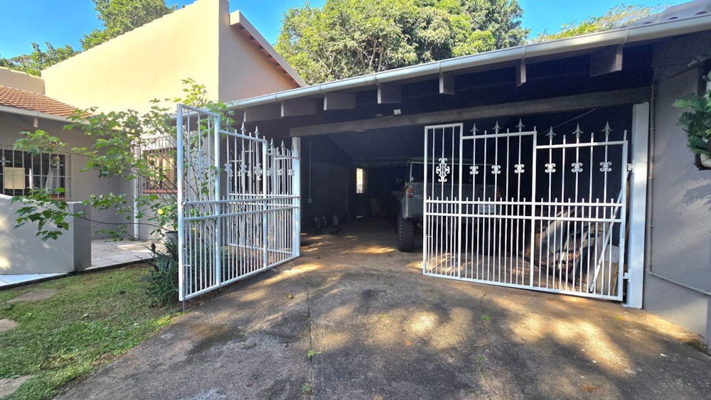 House for sale in St Michaels on Sea - 1PX1658755