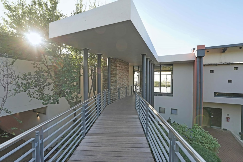 Security estate home for sale in Jackal Creek Golf Estate - RAN1639873