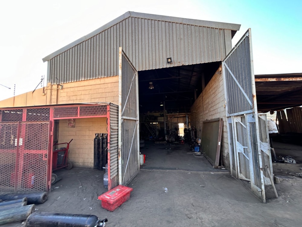 Commercial industrial property sold in Springbok - 1NA1659521 Commercial industrial property sold in Springbok - 1NA1659521