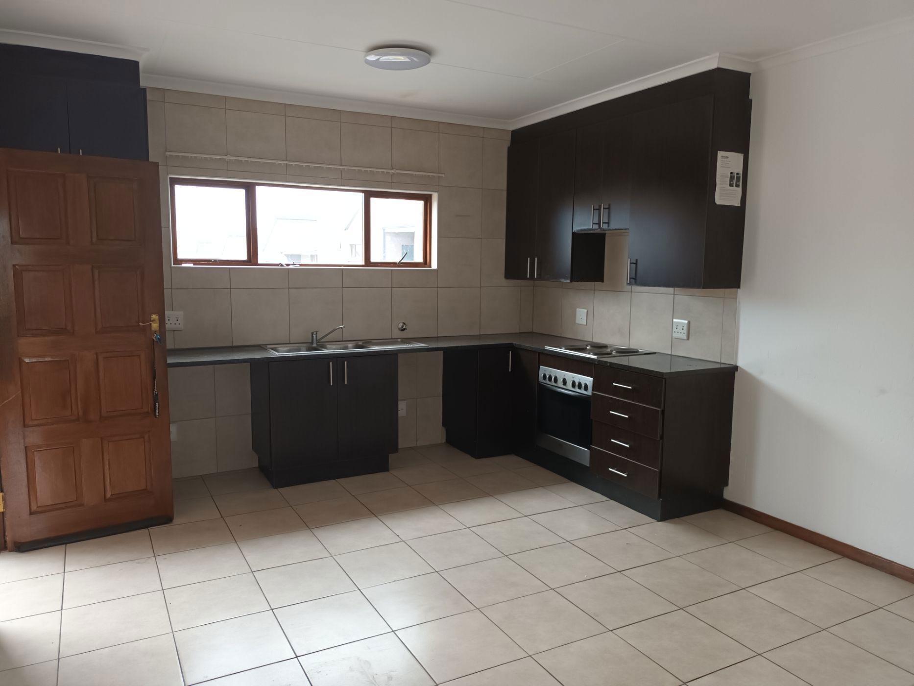Apartment to rent in Helderwyk Estate - 1BJ1738658