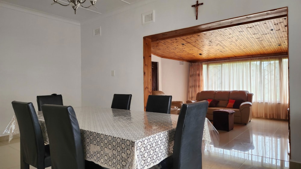 House for sale in Oslo Beach, Port Shepstone - 1PX1656532 House for sale in Oslo Beach, Port Shepstone - 1PX1656532