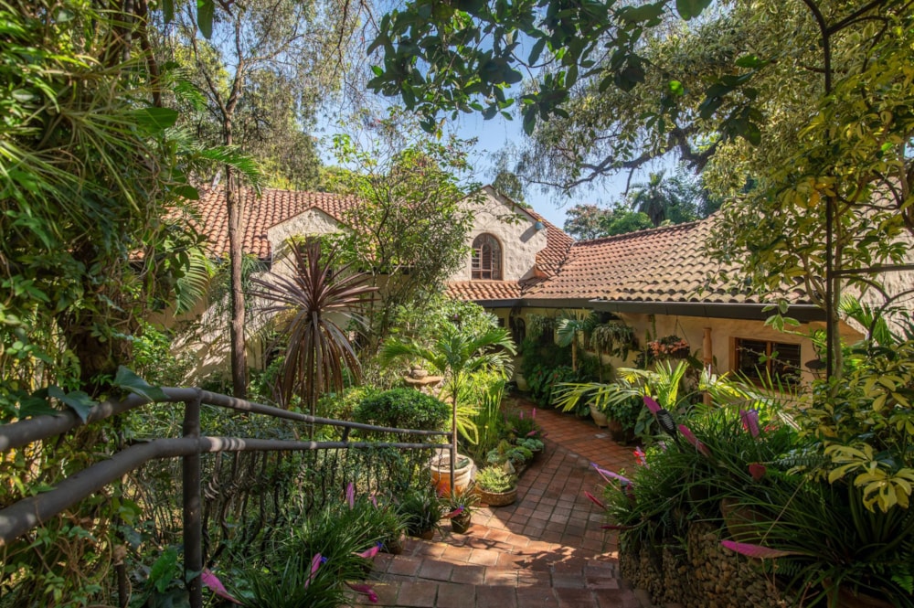 House sold in Spring Valley, Kenya - 3KE1647844 House sold in Spring Valley, Kenya - 3KE1647844