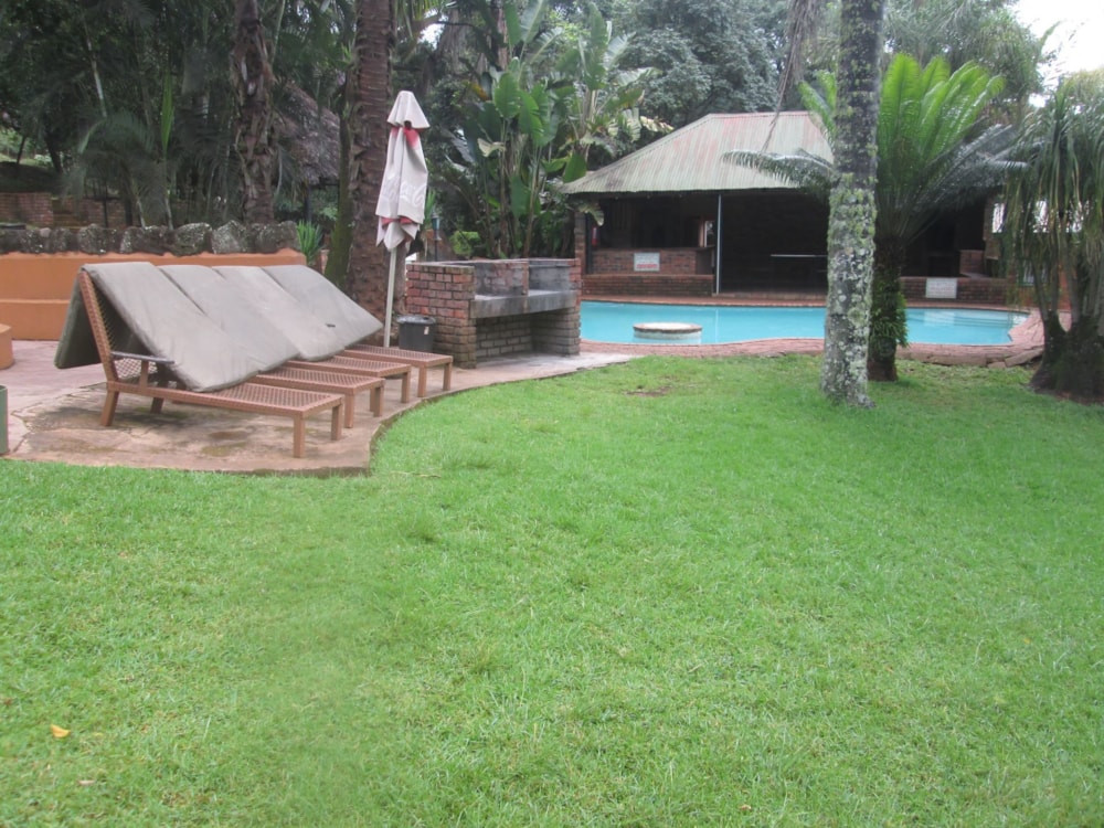 Guesthouse for sale in Makhado (Louis Trichardt) - 1PS1659730