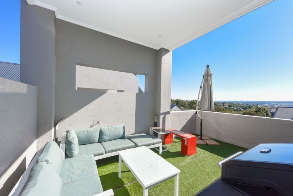 Apartment to rent in Paulshof - FYL1719518 Apartment to rent in Paulshof - FYL1719518