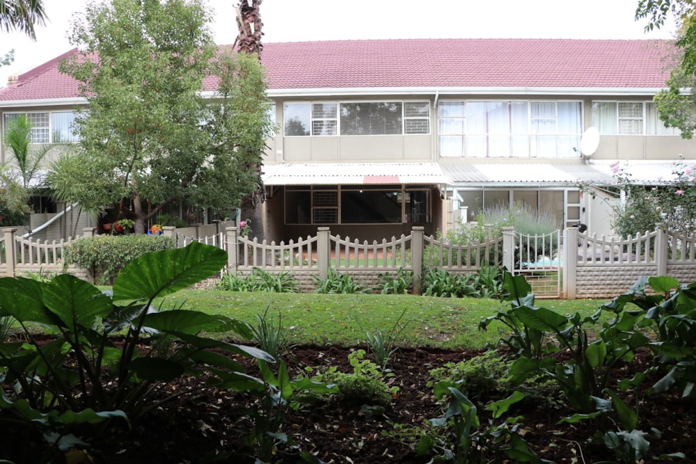 Double-storey apartment for sale in Three Rivers Proper - 1VT1656487 Double-storey apartment for sale in Three Rivers Proper - 1VT1656487