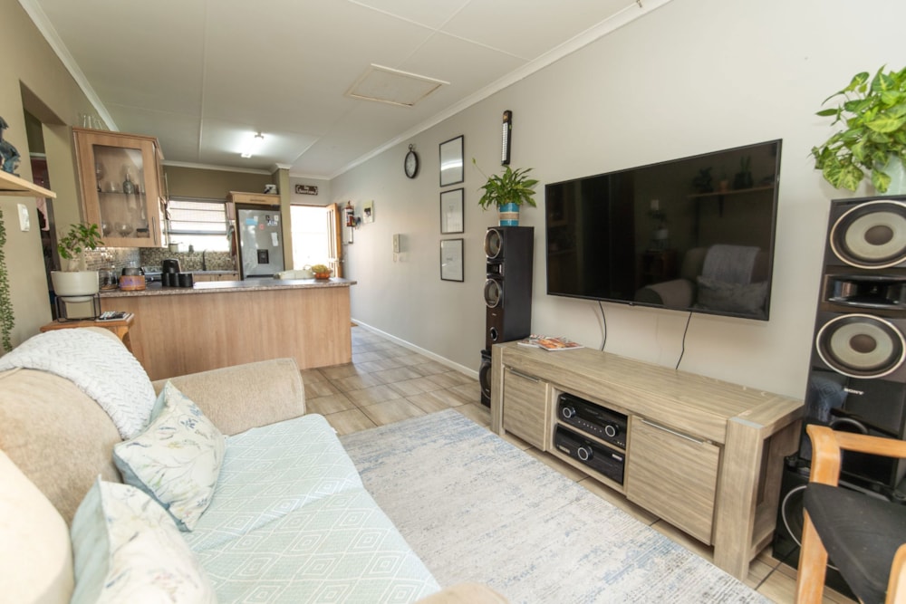 Apartment let in Windsor Park, Despatch - 1UK1689366 Apartment let in Windsor Park, Despatch - 1UK1689366