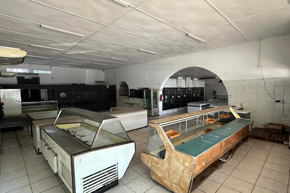 Commercial Building for sale in Bulawayo, Zimbabwe - 3ZB1656681