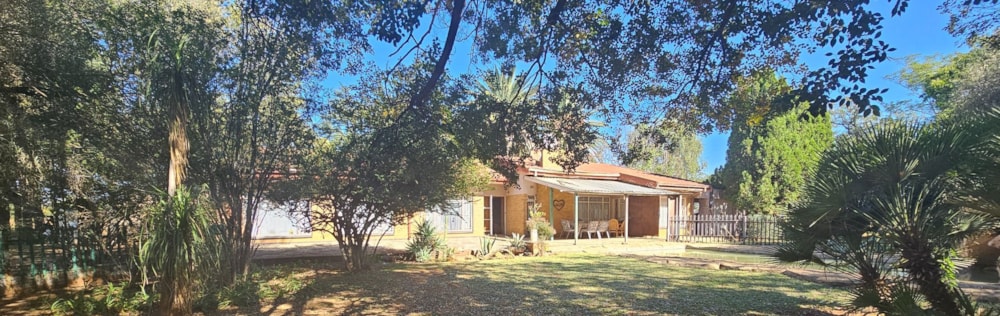 Smallholding for sale in Houtkop AH and Ext - 1VT1656986