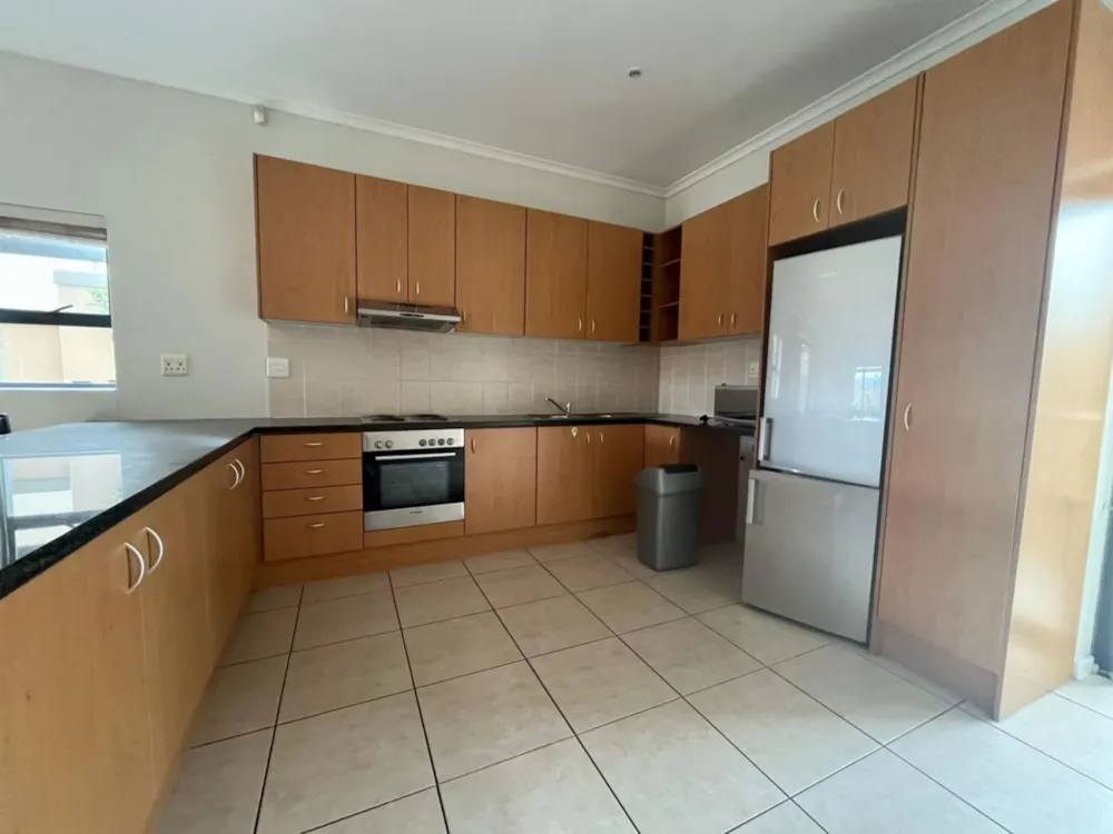 House let in Plattekloof - 1PLA1720577 House let in Plattekloof - 1PLA1720577
