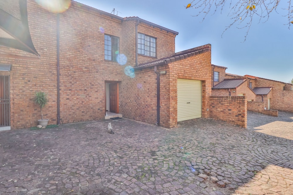 Townhouse let in Winchester Hills - 1GV1657018 Townhouse let in Winchester Hills - 1GV1657018