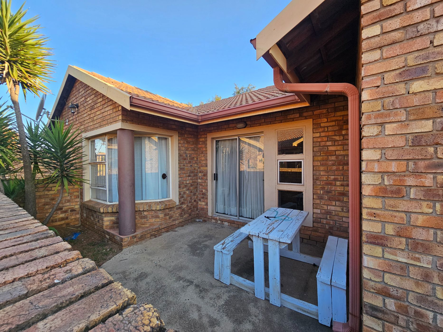 House for sale in Rensburg - 1SP1657097