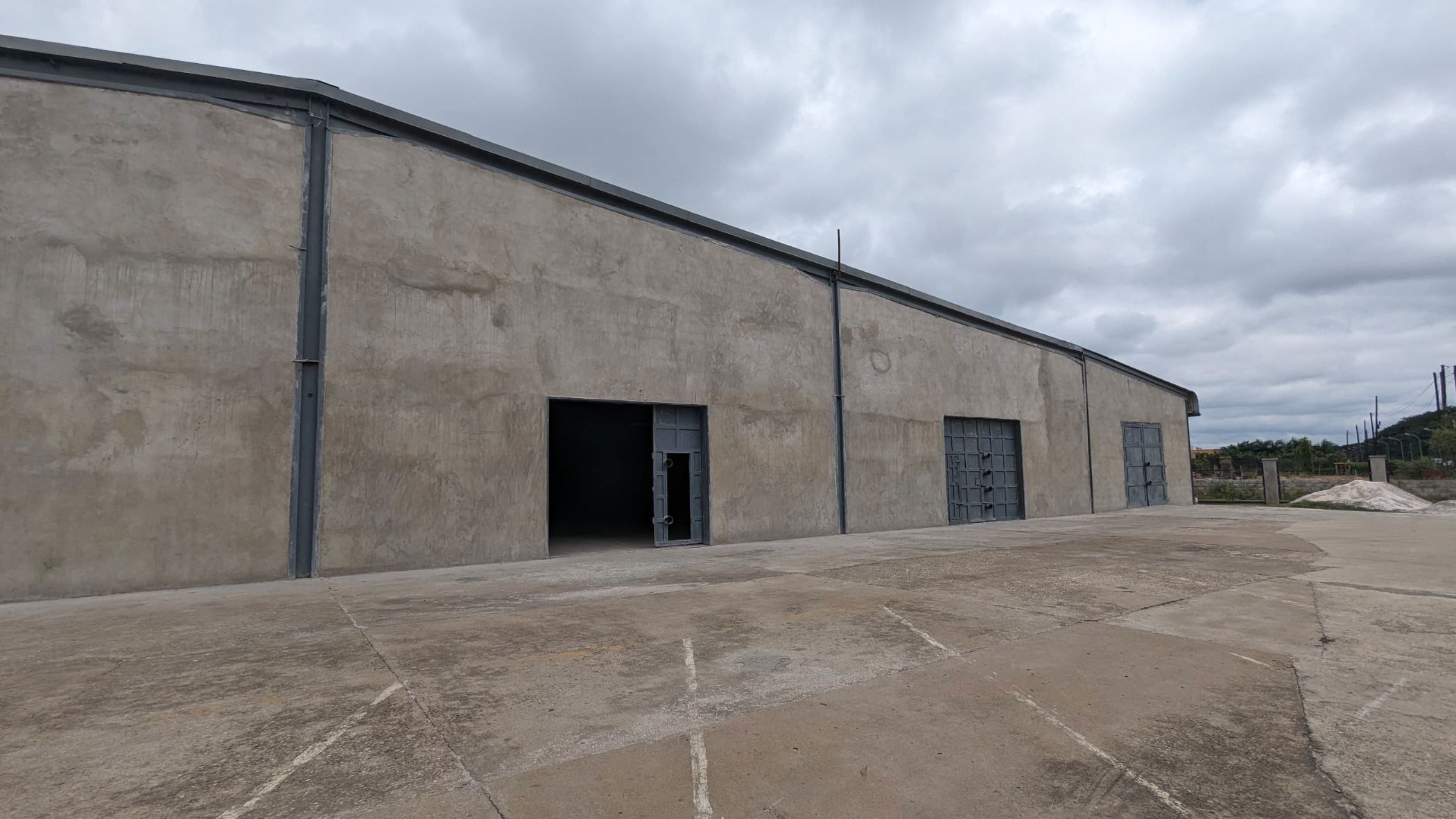 Commercial industrial property to rent in Makeni, Zambia - 3ZA1657263