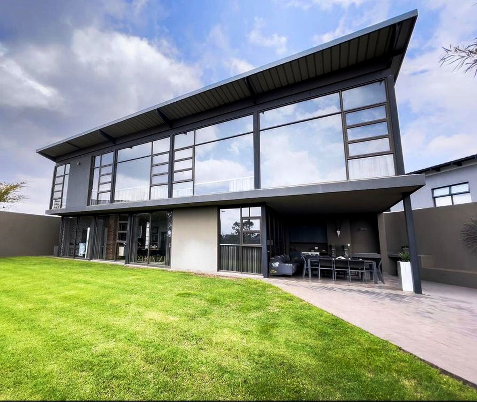 House to rent in Midstream Estate - CN1685427