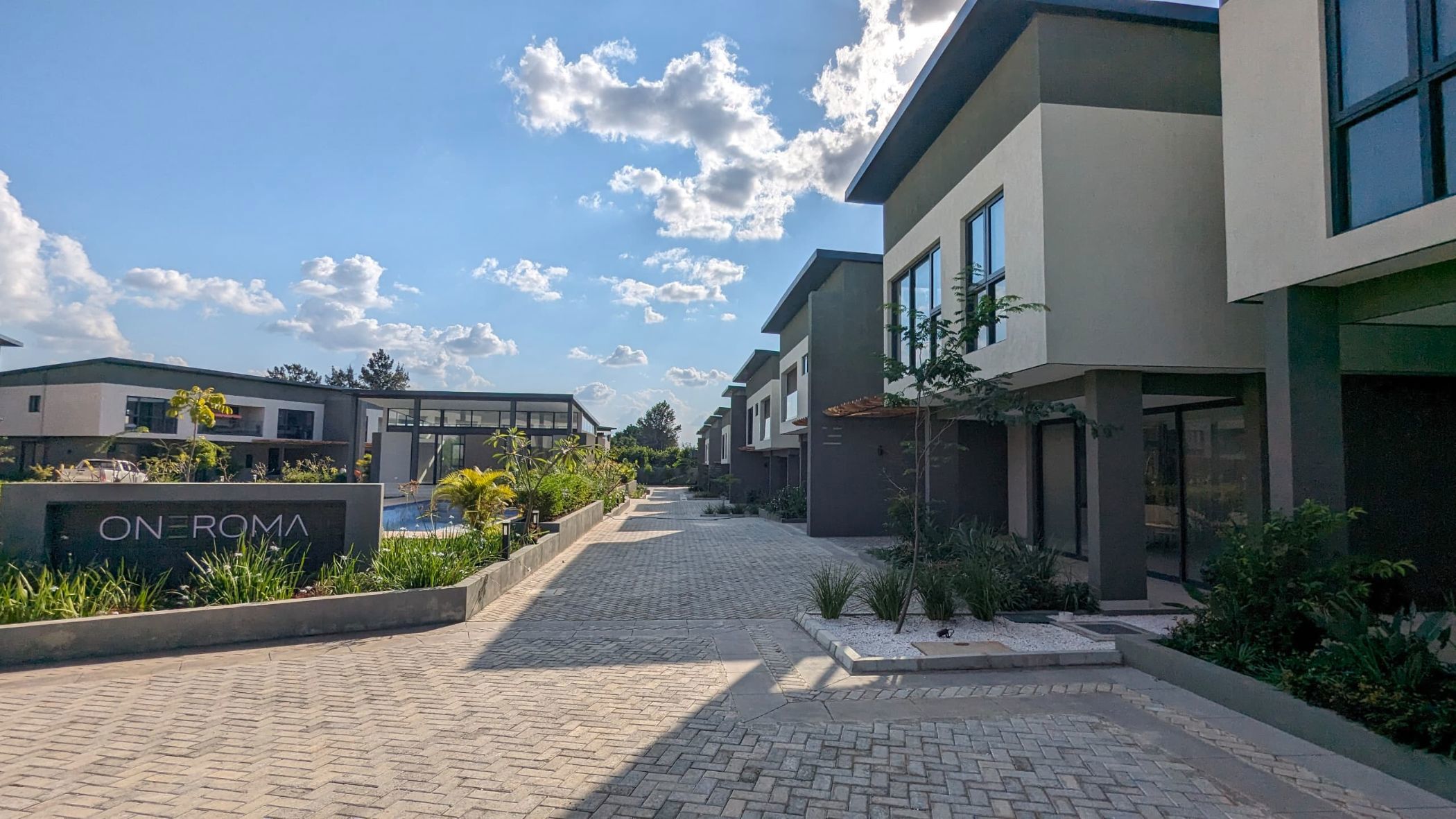 Townhouse to rent in Roma, Zambia - 3ZA1744566