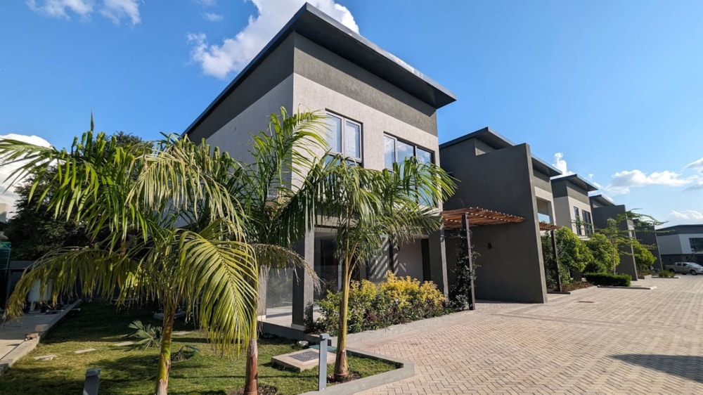 Townhouse to rent in Roma, Zambia - 3ZA1744566