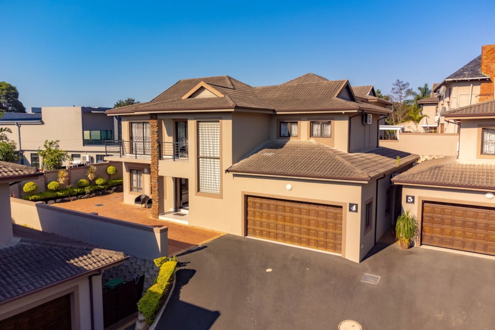 Townhouse for sale in Beverley Hills, Westville - 1WP1688961