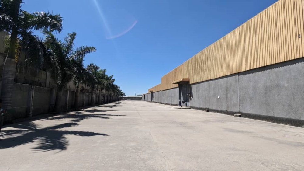 Commercial industrial property to rent in Light Industrial Area, Zambia - 3ZA1657325