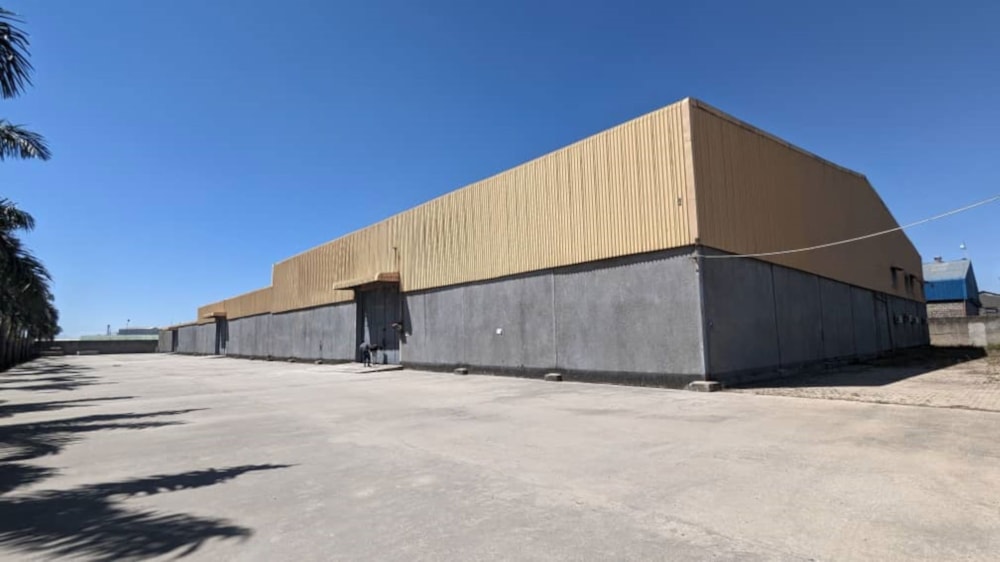 Commercial industrial property to rent in Light Industrial Area, Zambia - 3ZA1657325