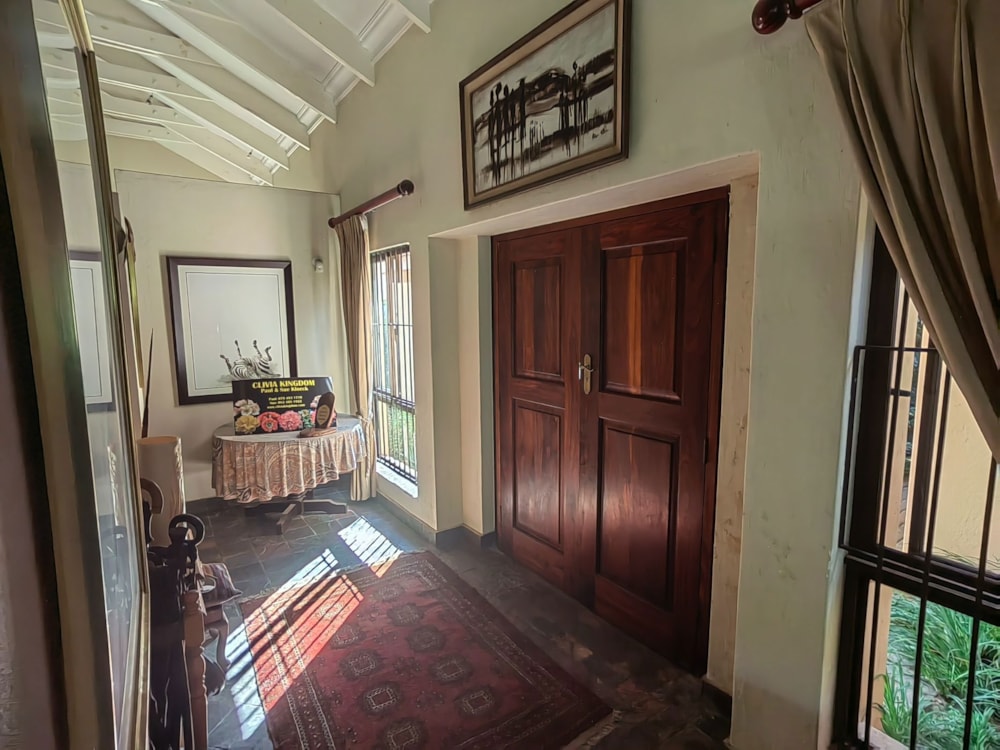 Mixed use farm for sale in Mbombela Central (Nelspruit Central) - 1NS1657355