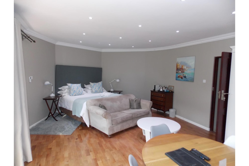 House for sale in Rolf Valley, Zimbabwe - 3ZB1657379