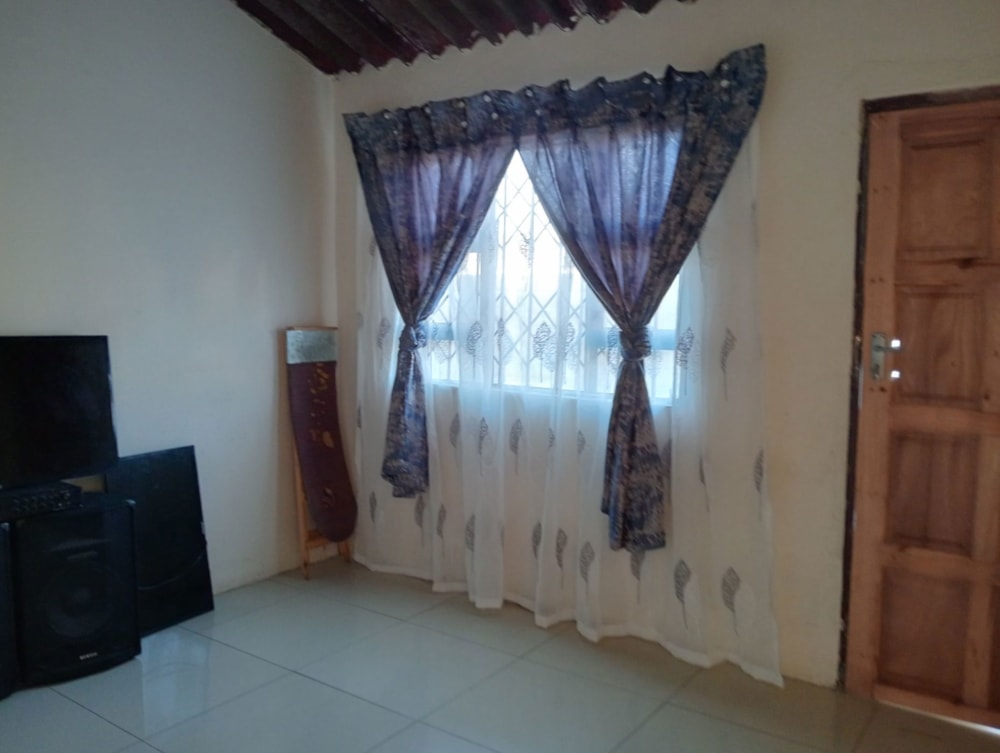 House sold in Esikhawini - 1RY1657392 House sold in Esikhawini - 1RY1657392