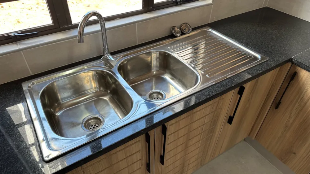 Bachelor apartment to rent in Tlokweng, Botswana - 3BO1748195 Bachelor apartment to rent in Tlokweng, Botswana - 3BO1748195