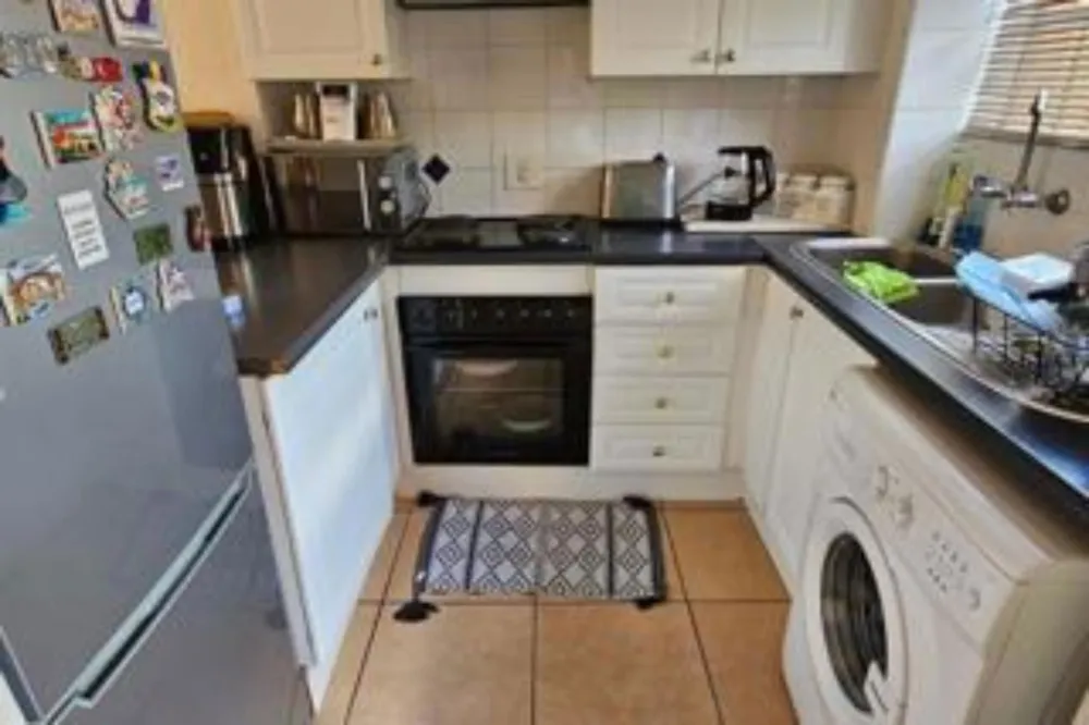 Townhouse for sale in Alberton North - 1AB1657473 Townhouse for sale in Alberton North - 1AB1657473