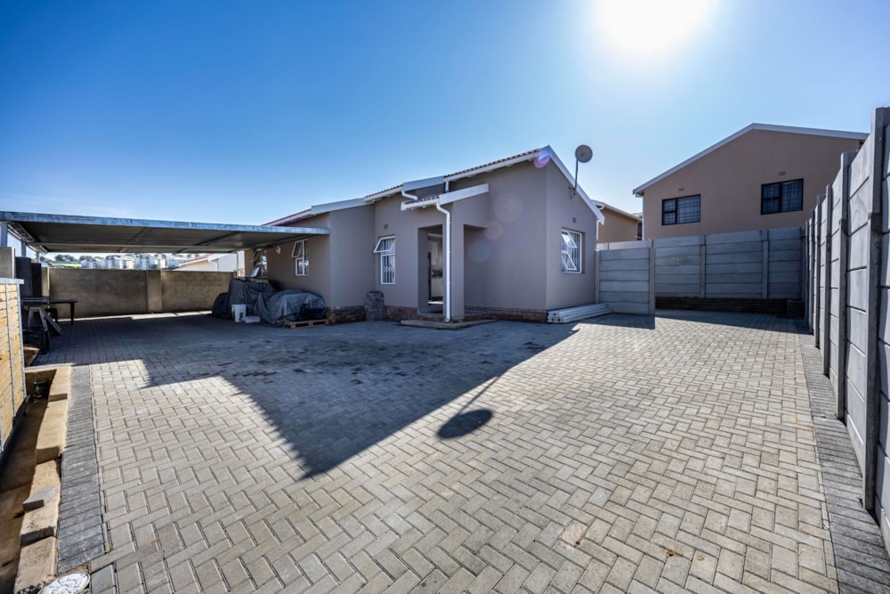 Townhouse for sale in Amalinda - 1ET1658631 Townhouse for sale in Amalinda - 1ET1658631