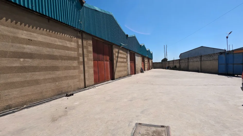 Commercial industrial property for sale in Light Industrial Area, Zambia - 3ZA1657663