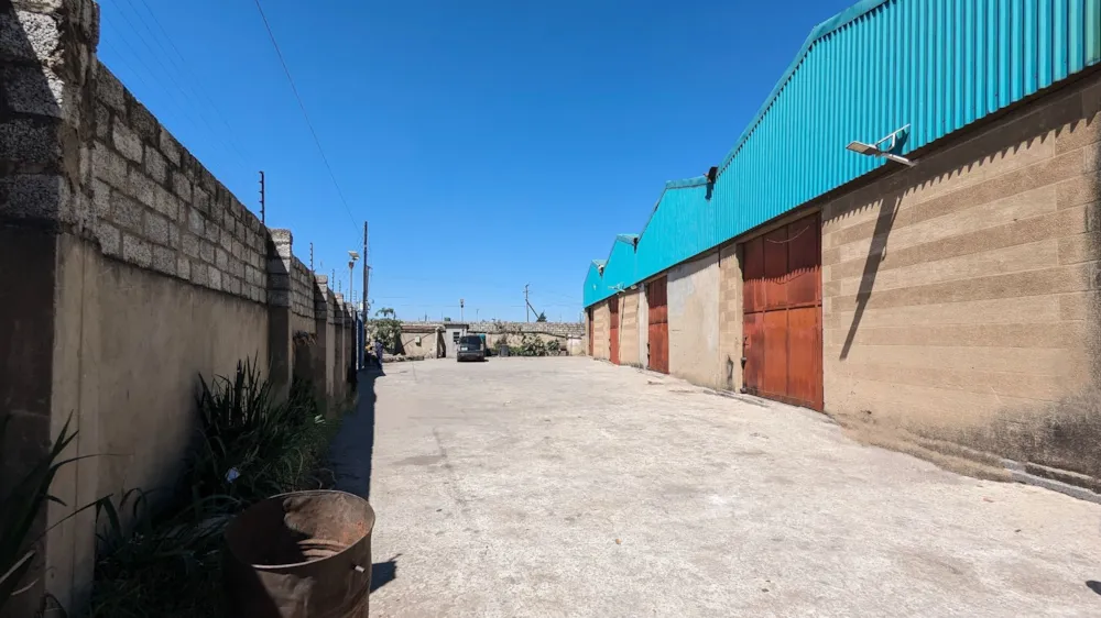 Commercial industrial property for sale in Light Industrial Area, Zambia - 3ZA1657663