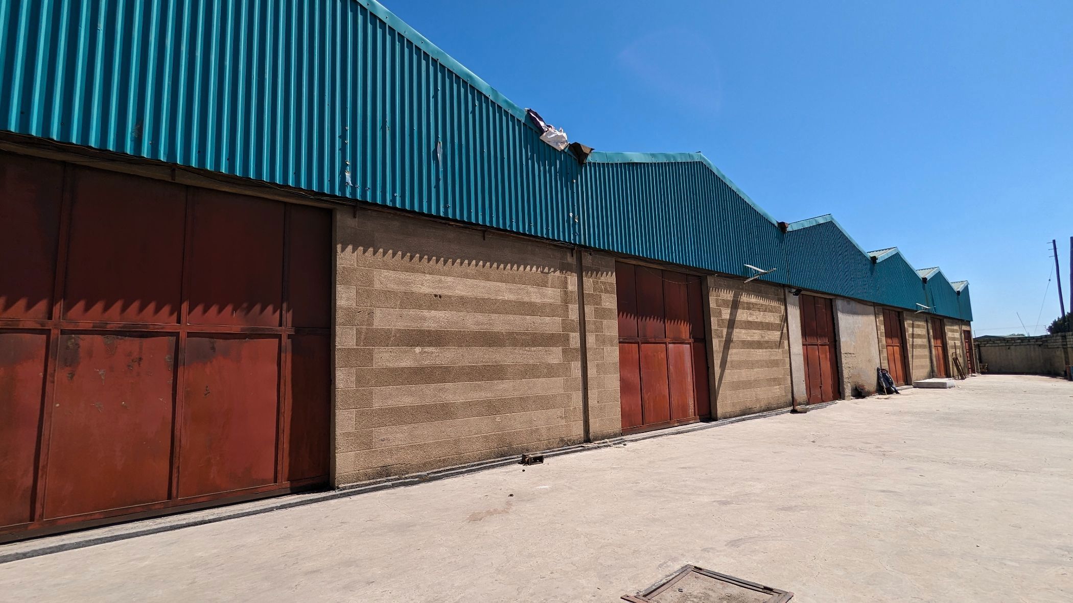 Commercial industrial property for sale in Light Industrial Area, Zambia - 3ZA1657663