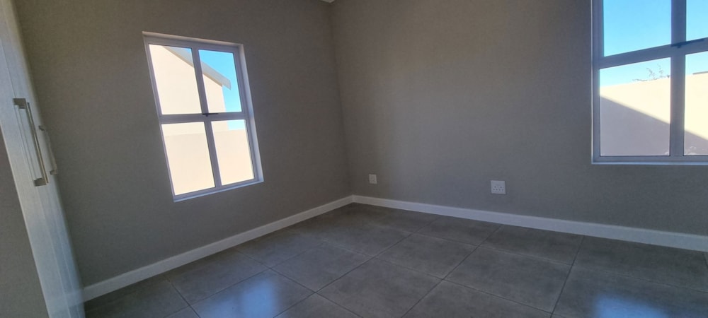 House sold in Altona Village - TK1657689 House sold in Altona Village - TK1657689