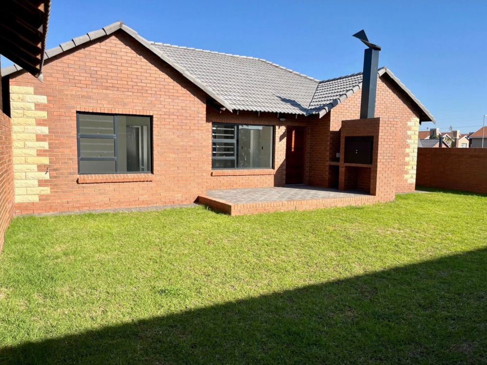 House for sale in Hillside, Bloemfontein - 1BX1658005 House for sale in Hillside, Bloemfontein - 1BX1658005