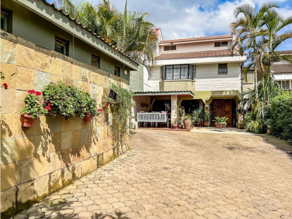 Townhouse sold in Westlands, Kenya - 3KE1658523 Townhouse sold in Westlands, Kenya - 3KE1658523