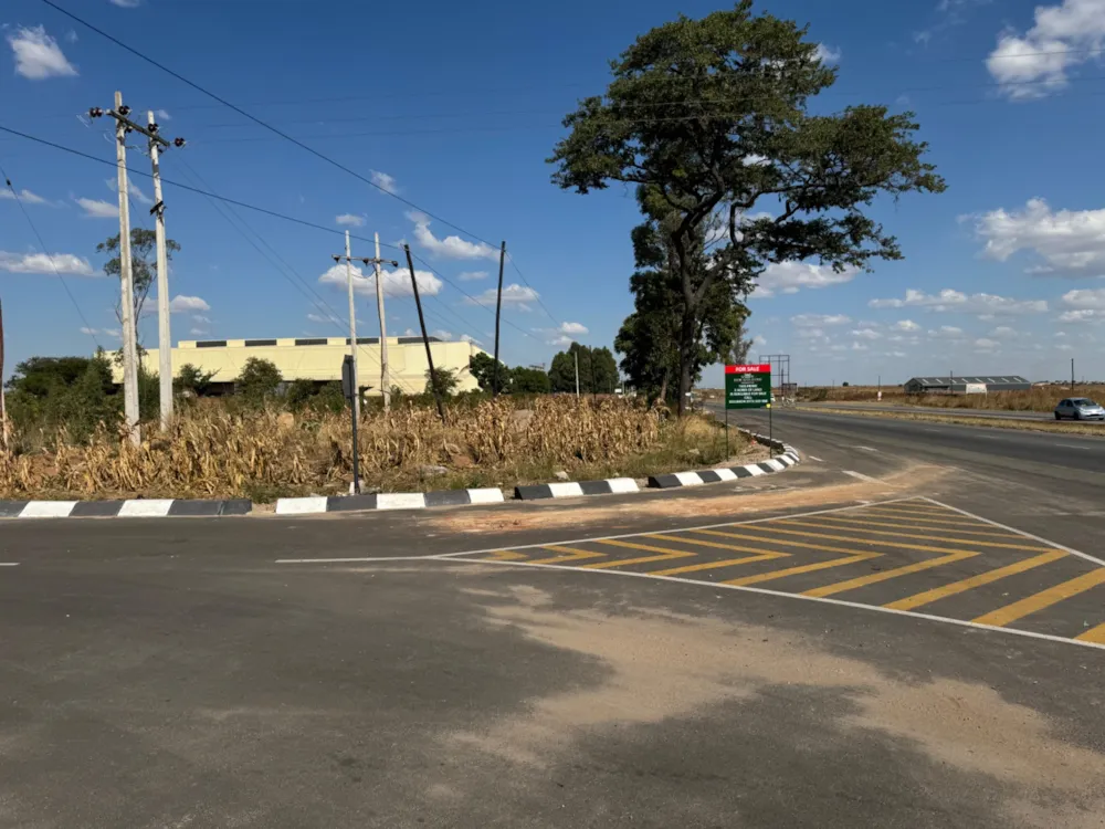 Vacant land for sale in Arlington, Zimbabwe - 3ZB1658065 Vacant land for sale in Arlington, Zimbabwe - 3ZB1658065