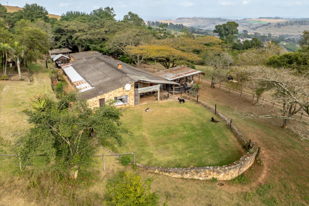 Mixed use farm for sale in Cato Ridge - 1KF1660211