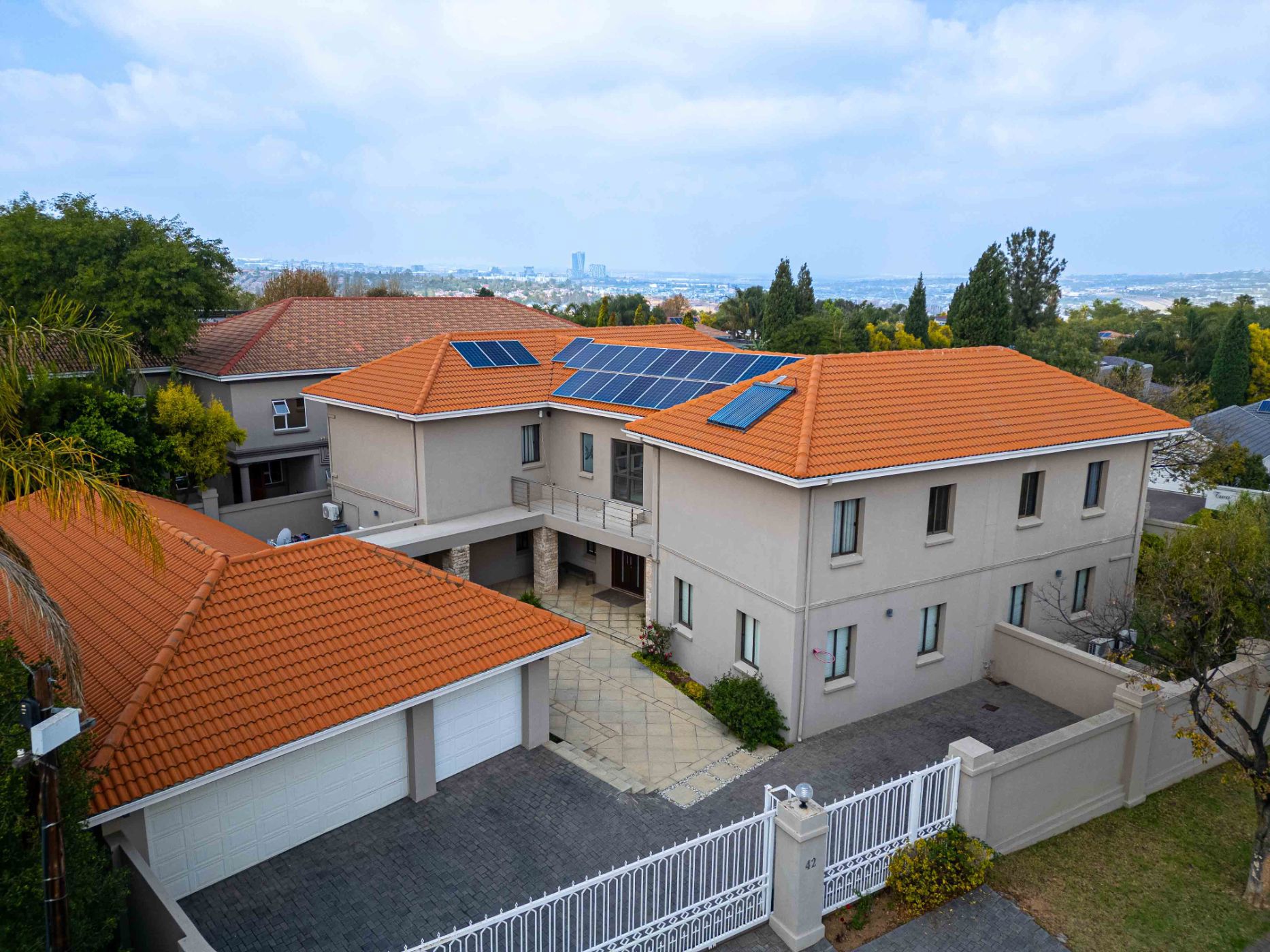 Double-storey house sold in Kyalami Estates - MR1658132