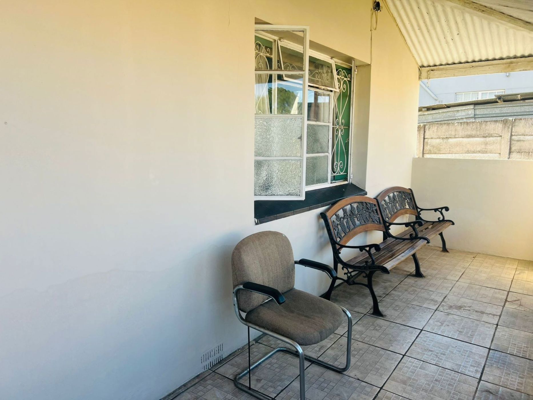 House in Qonce, West Bank, Buffalo City Ward 37 - View 4